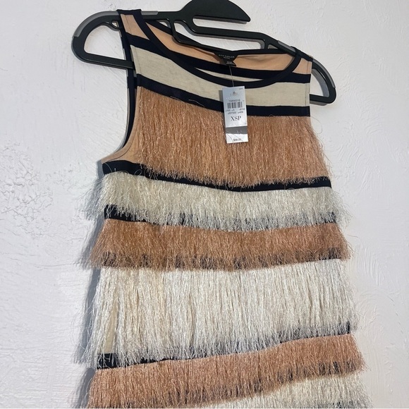 Ann Taylor Shirt Women’s  Tank Top  Fringe V Neck Sleeveless Size XSP New - Picture 4 of 7